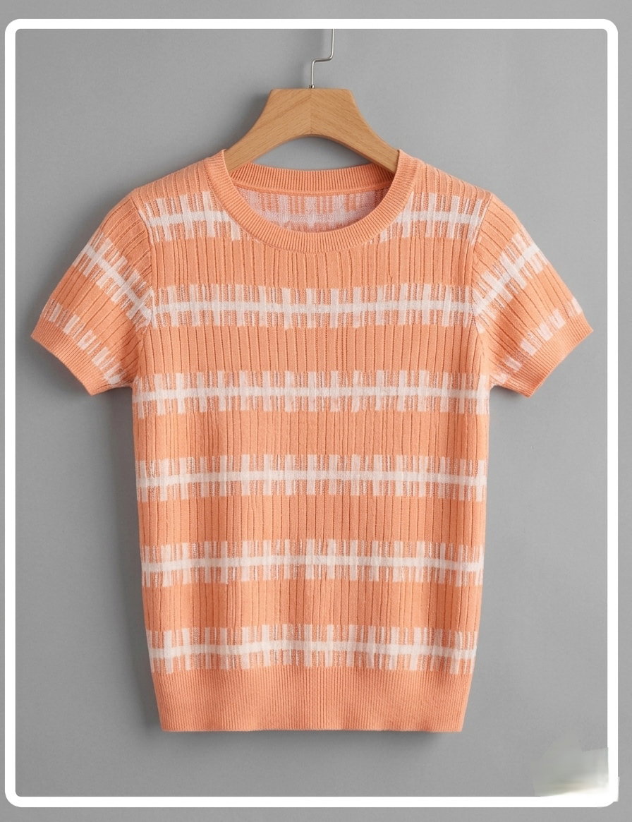Fitted, short-sleeved fine-knit top_7
