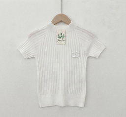 Short-sleeved, mock-neck ribbed knit top sleek, structured design