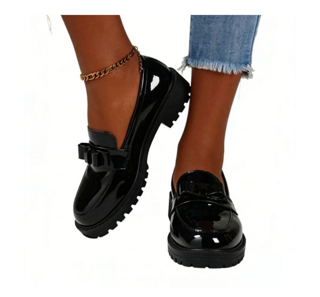 Women's black patent leather lug-sole loafers_1
