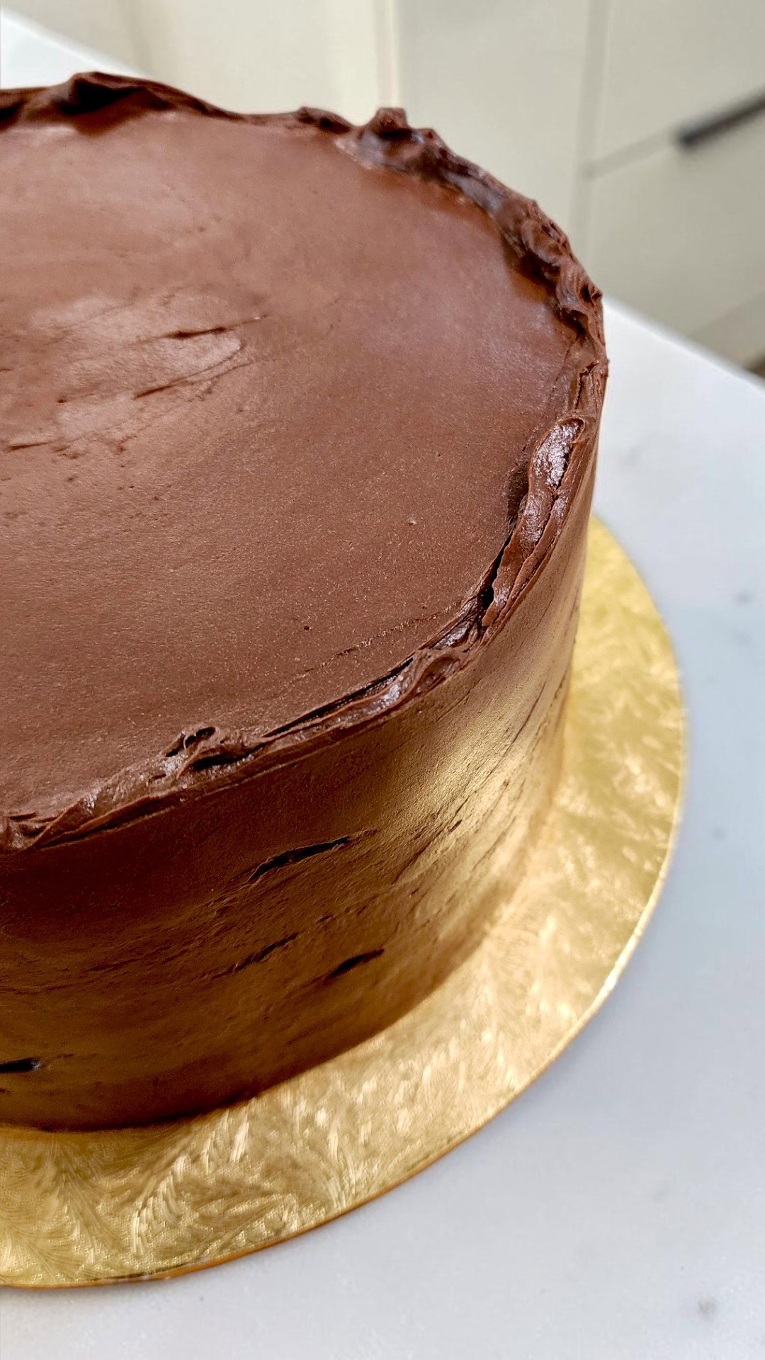 4 inch whole round Matilda Cake