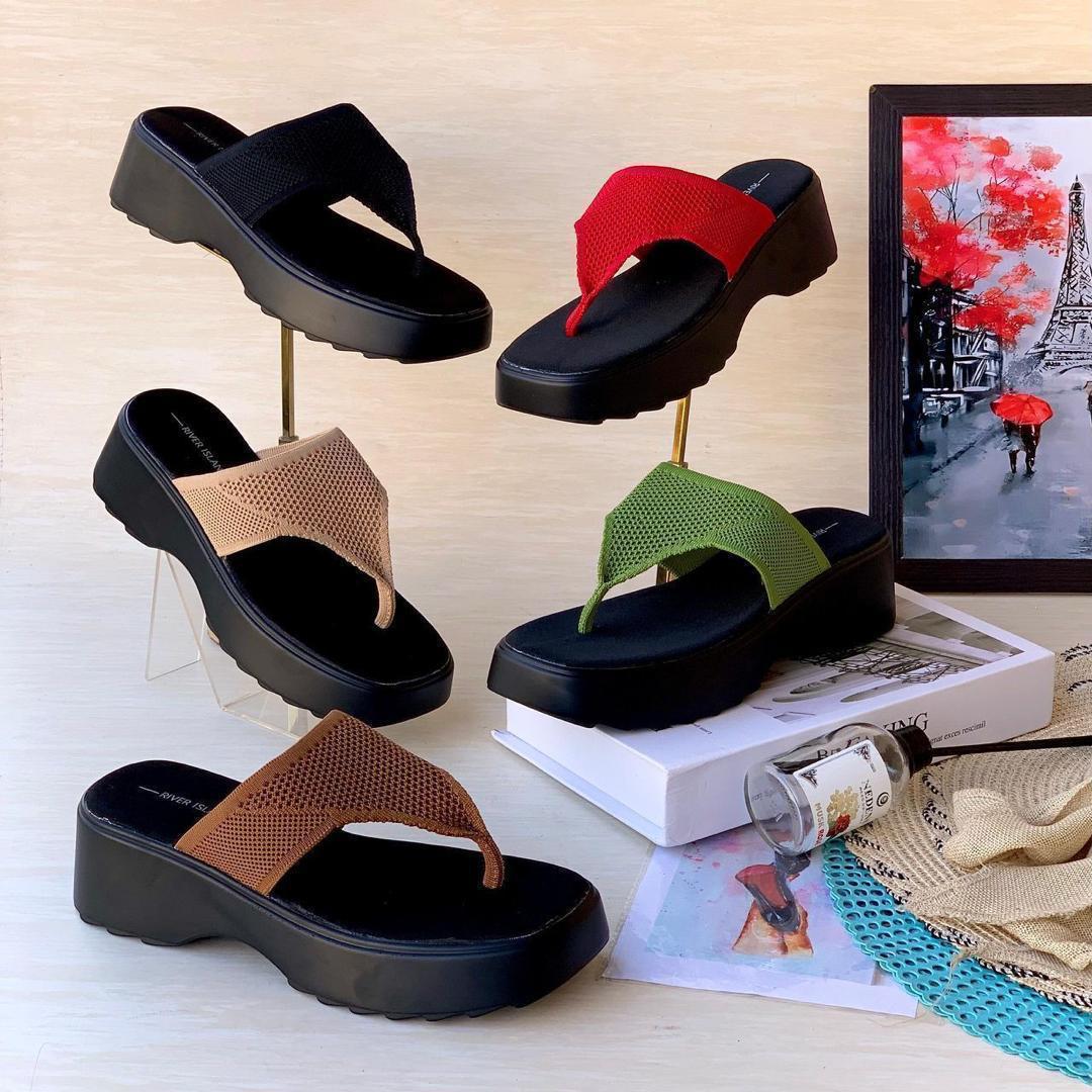 Women's platform wedge flip-flop sandals 