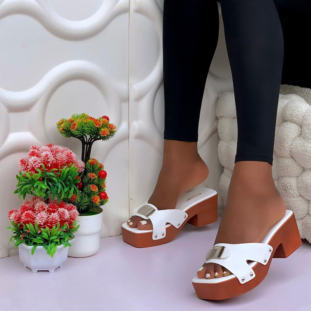 Women's slip-on platform mule retro sandals, clogs-inspired style._5