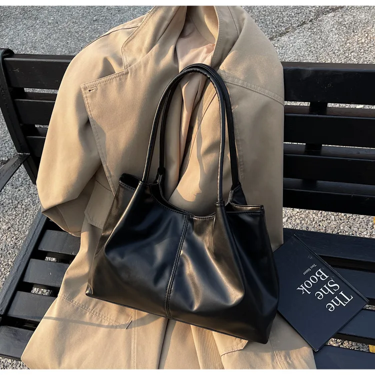Sac d’épaule Slouchy noir 🖤_1