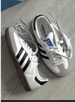 Unisex low classic sneakers 