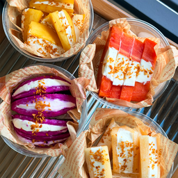 Greek Yogurt Fruit Bites
