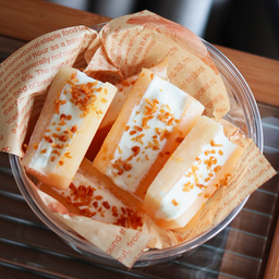Rockmelon Yogurt Bites
