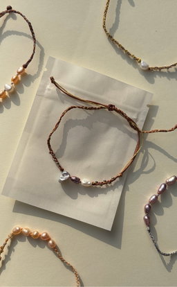 Hand Weaved Freshwater Pearl Bracelet 手工編織淡水珍珠手鏈