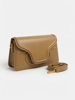 Flap-closure medium size crossbody shoulder bags 