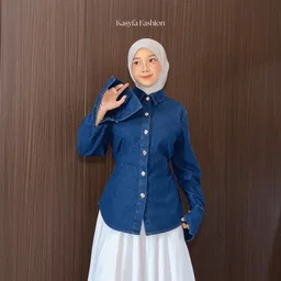 JULIA Fitted Denim