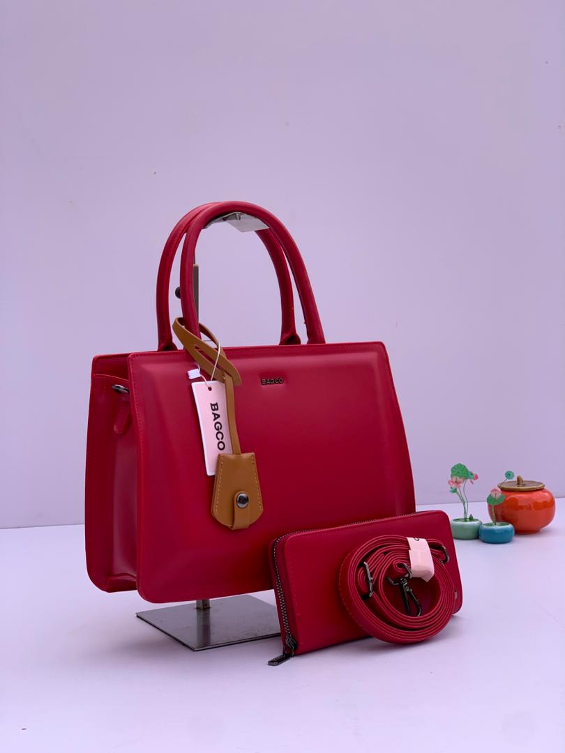 Big structured four-piece handbag set with wallet_0