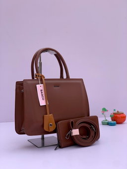 Big structured four-piece handbag set with wallet