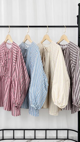 Darcie Bow & Stripe Top 🎀