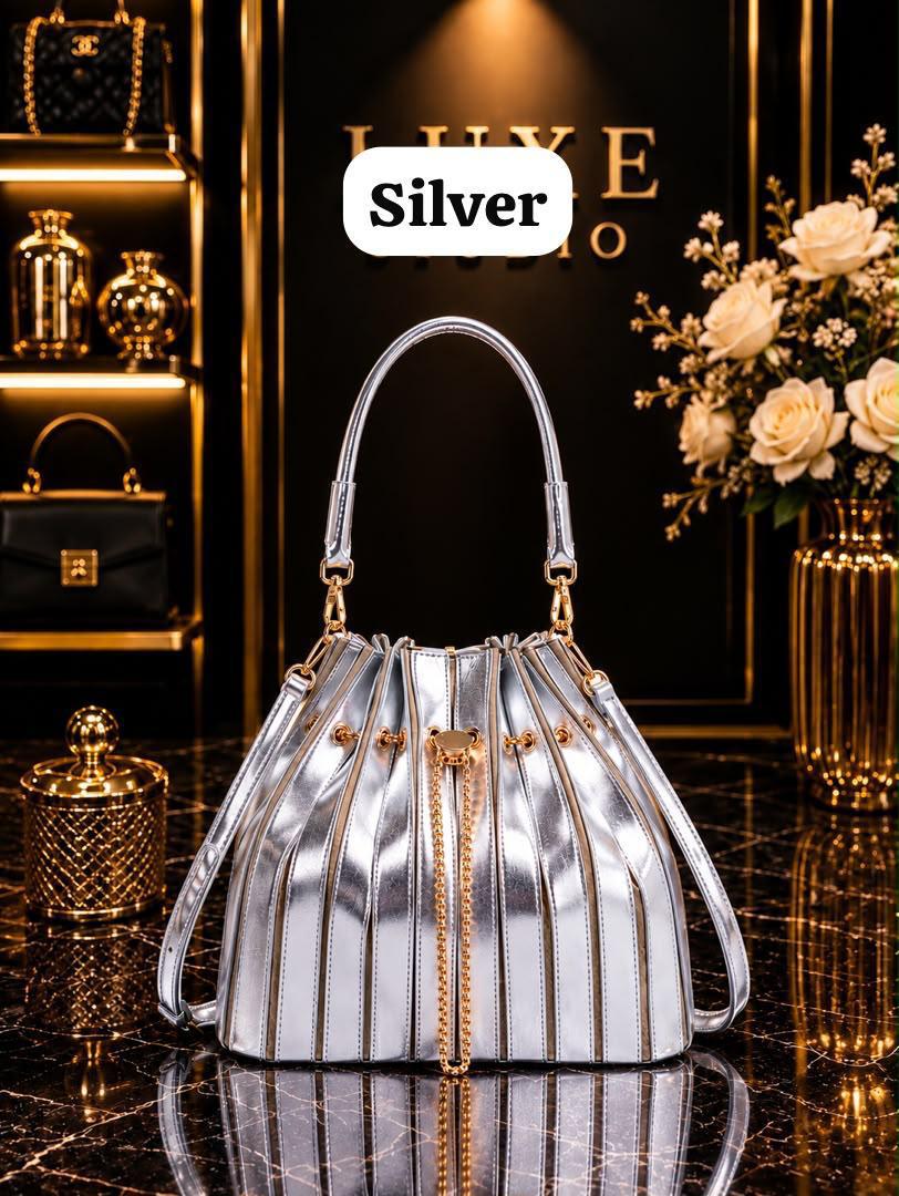 Drawstring bucket medium handbags with wallet _10
