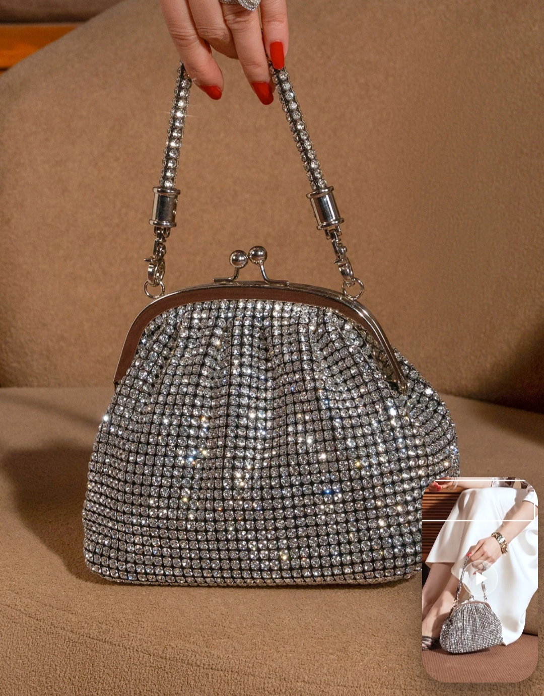 Glamorous rhinestone-encrusted evening clutch bags_1