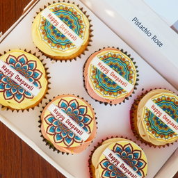 Festive Cupcakes - Festive Medley - Box of 6