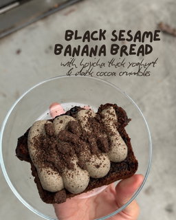 HOMEMADE BLACK SESAME BANANA BREAD🍌