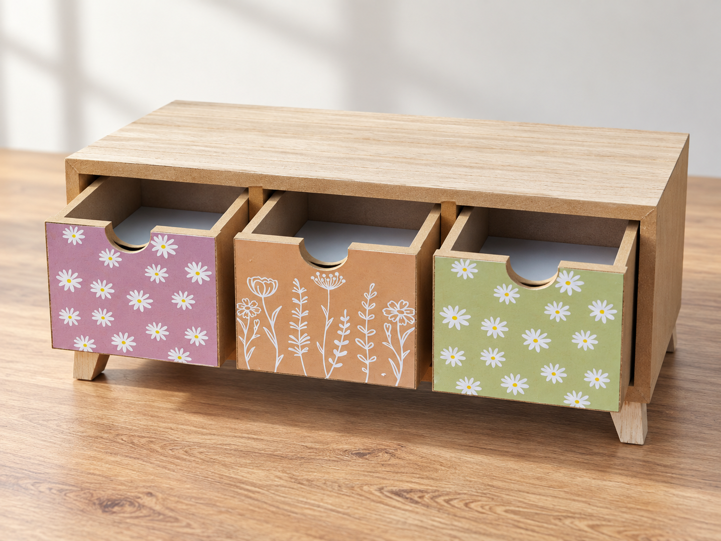 Three-Drawer Floral Wooden Storage Cabinet_1