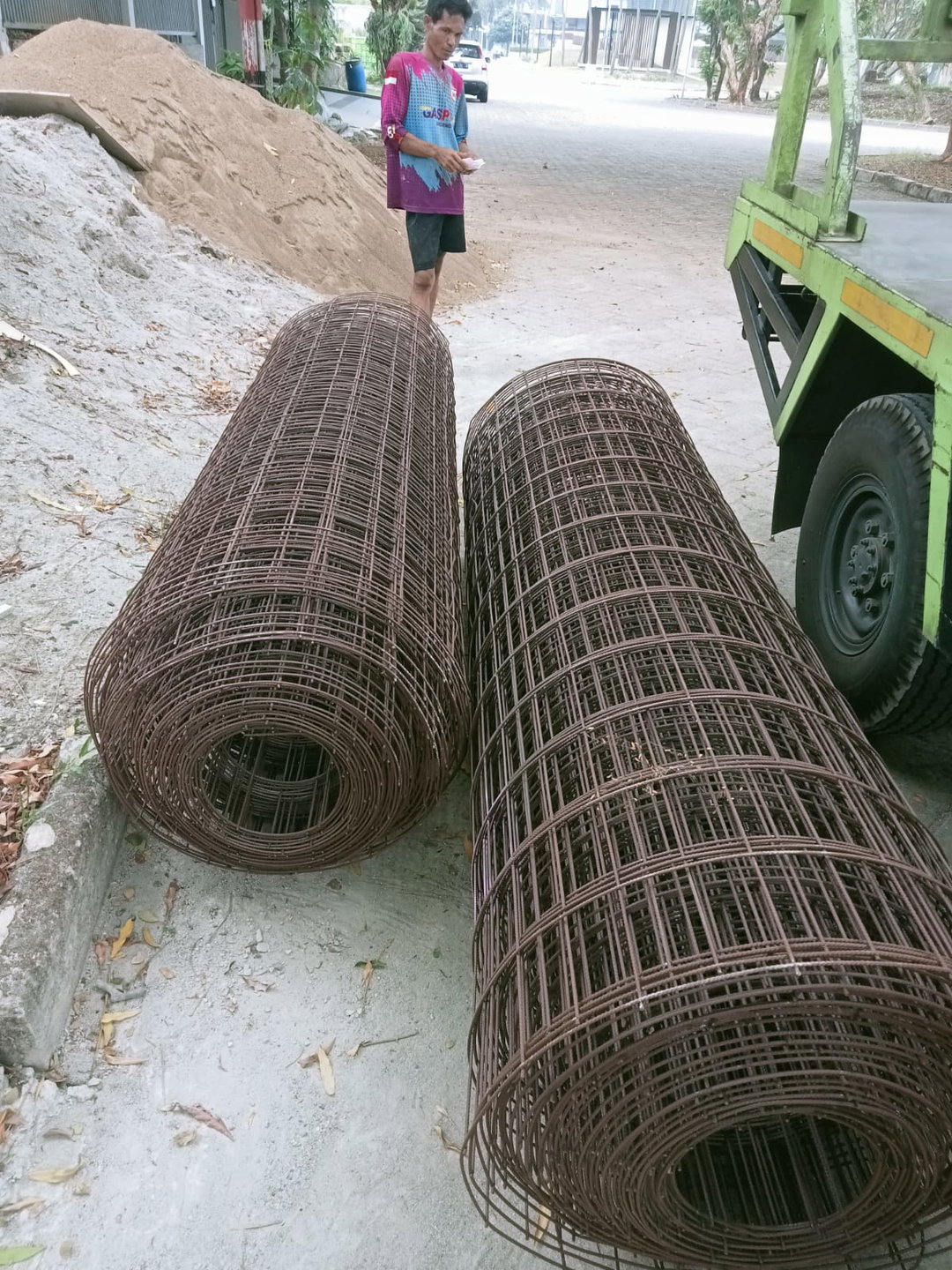 Wiremesh Roll dimensi 2.1 x 54m