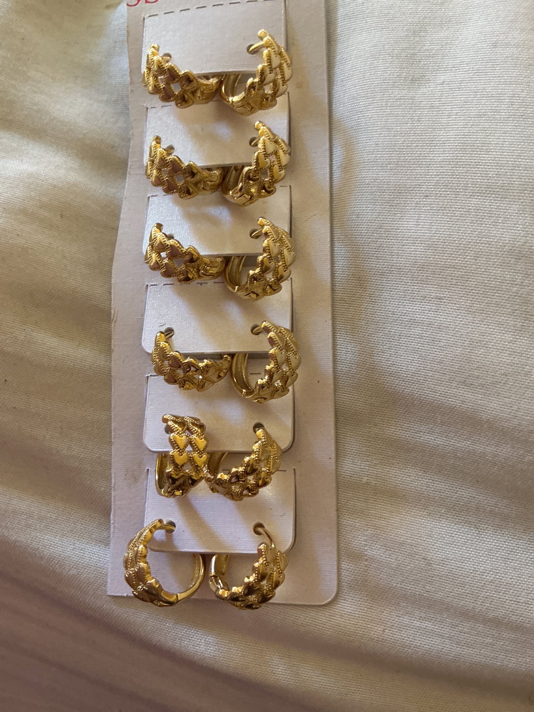 Heart hoop earrings 