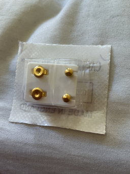piercing stud