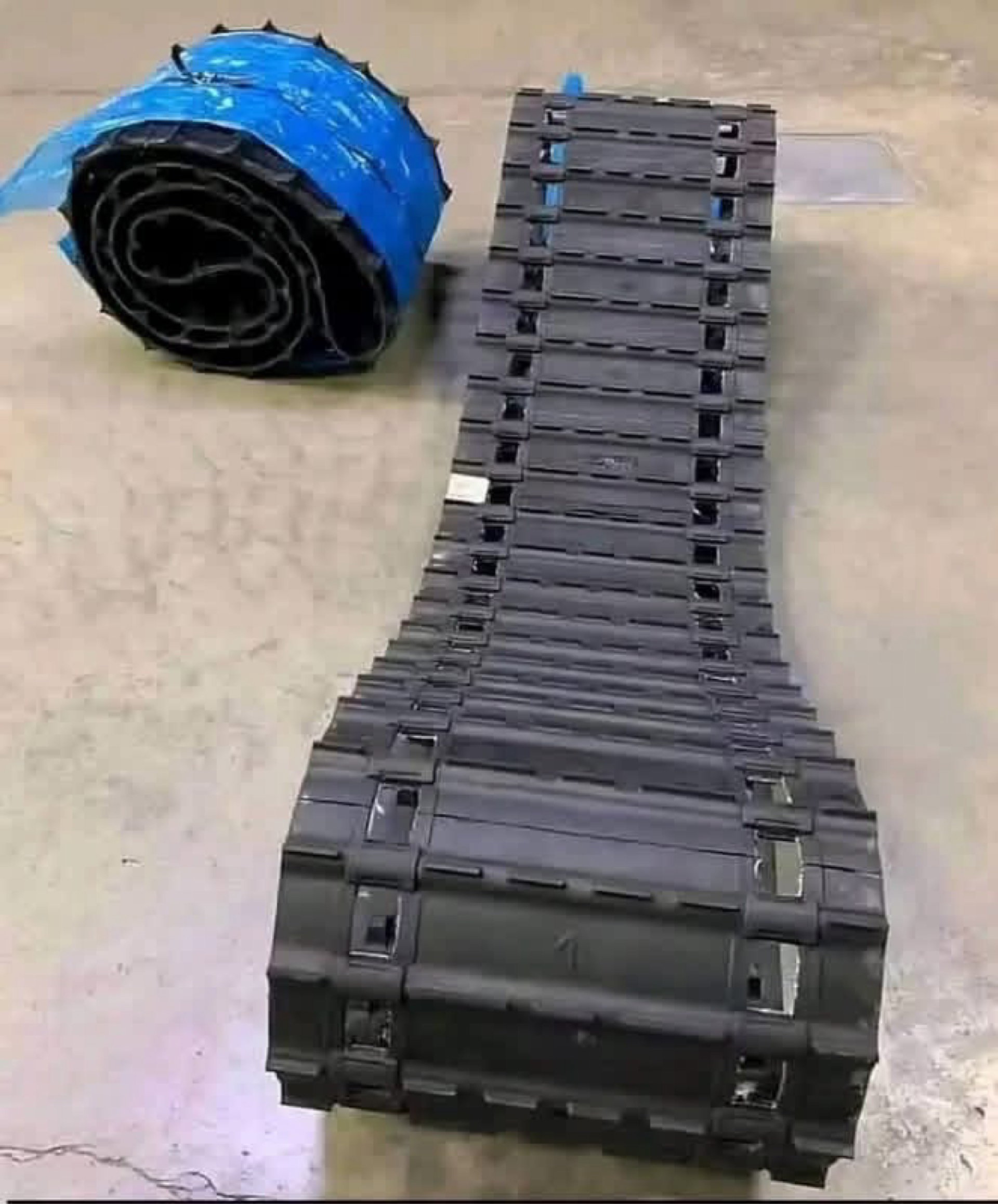 🔥 BRAND NEW SNOWMOBILE TRACKS FOR SALE: 15" x 128" x 1" HACKSAW + MORE 🔥  New, never installed snowmobile tracks in stock, including a 15" x 128" x 1" "Hacksaw" (2.52" pitch, MSRP $968.95). Several tracks available, message me for sizes. ❄️  ✅ Hacksaw track: 15" wide x 128" long x 1" lug height ✅ Pitch: 2.52" ✅ Brand new, still in original wrap ✅ Multiple tracks and sizes available (see photos) ✅ Great for trail riding and aggressive traction  📍 Toronto, Ontario. Shipping across Canada 🇨🇦 💰 Price: $550 📩 Message me for sizes, photos and info.  Snowmobile parts shop in Toronto, Canada: new and used sled parts, tracks, seats, performance upgrades and exhausts.  #SnowmobileTrack #SledTrack #HacksawTrack #NewSnowmobileTrack #SnowmobileParts #SledParts #SnowmobileForSale #TrackSale #SnowmobileCanada #TorontoSnowmobile #OntarioSledders #SkiDoo
