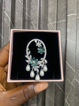 Glitz Emerald Floral Pearl Statement Brooch