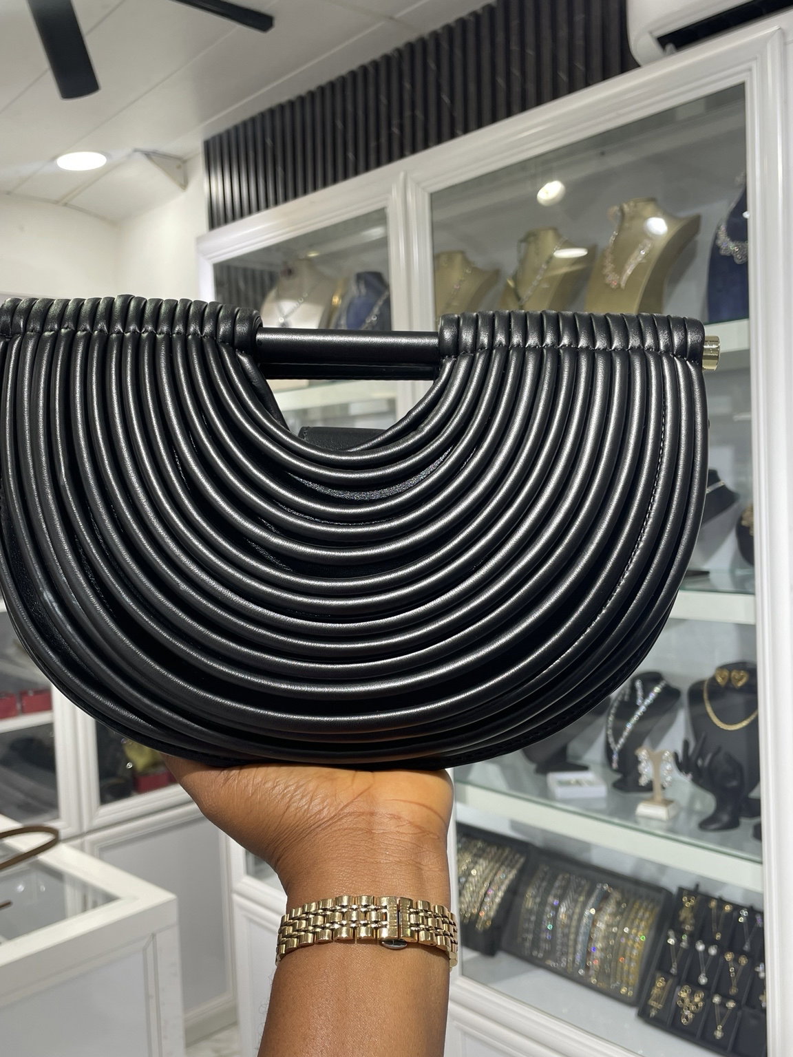 Glitz Black Layered Handle Bag_0