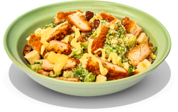 Ensalada César con pollo crispy
