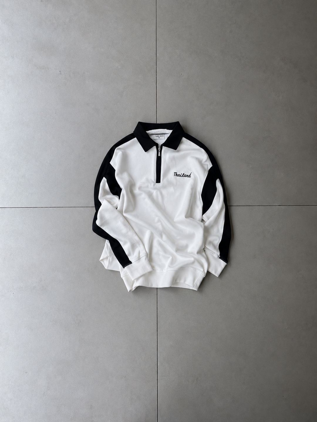 FULL SLEEVE ZIPPER T SHIRT