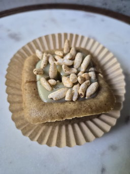 Kinako Genmaicha Mochi Blondies