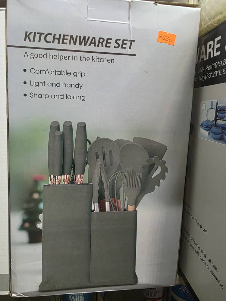 Kitchenware Set