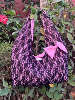 Lace bag