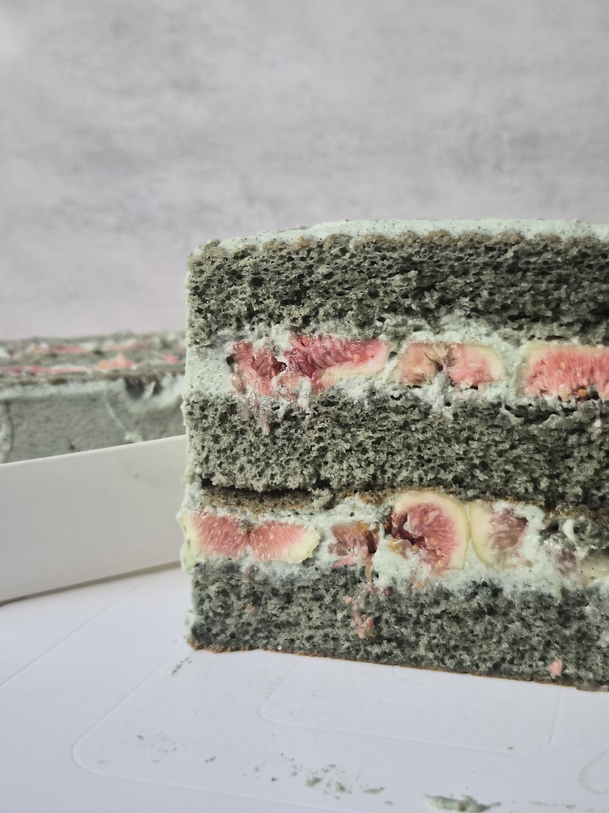 Mugwort Fig Cake_1