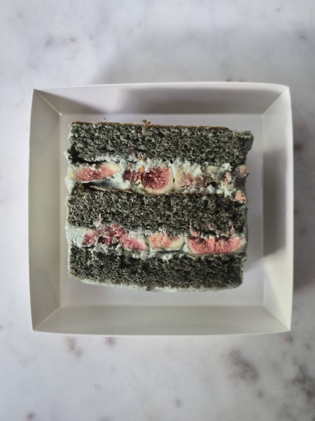 Mugwort Fig Cake