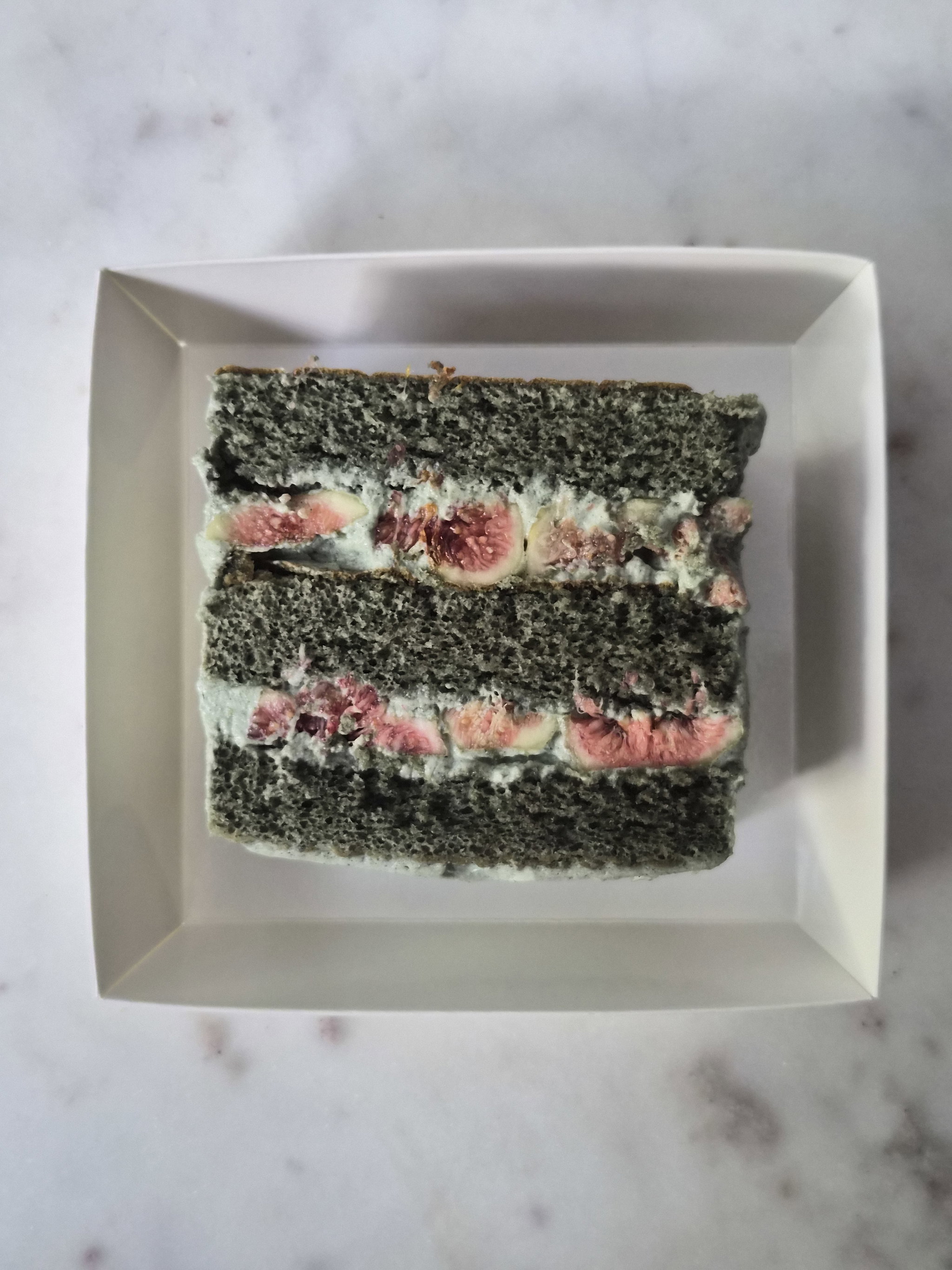 Mugwort Fig Cake_0