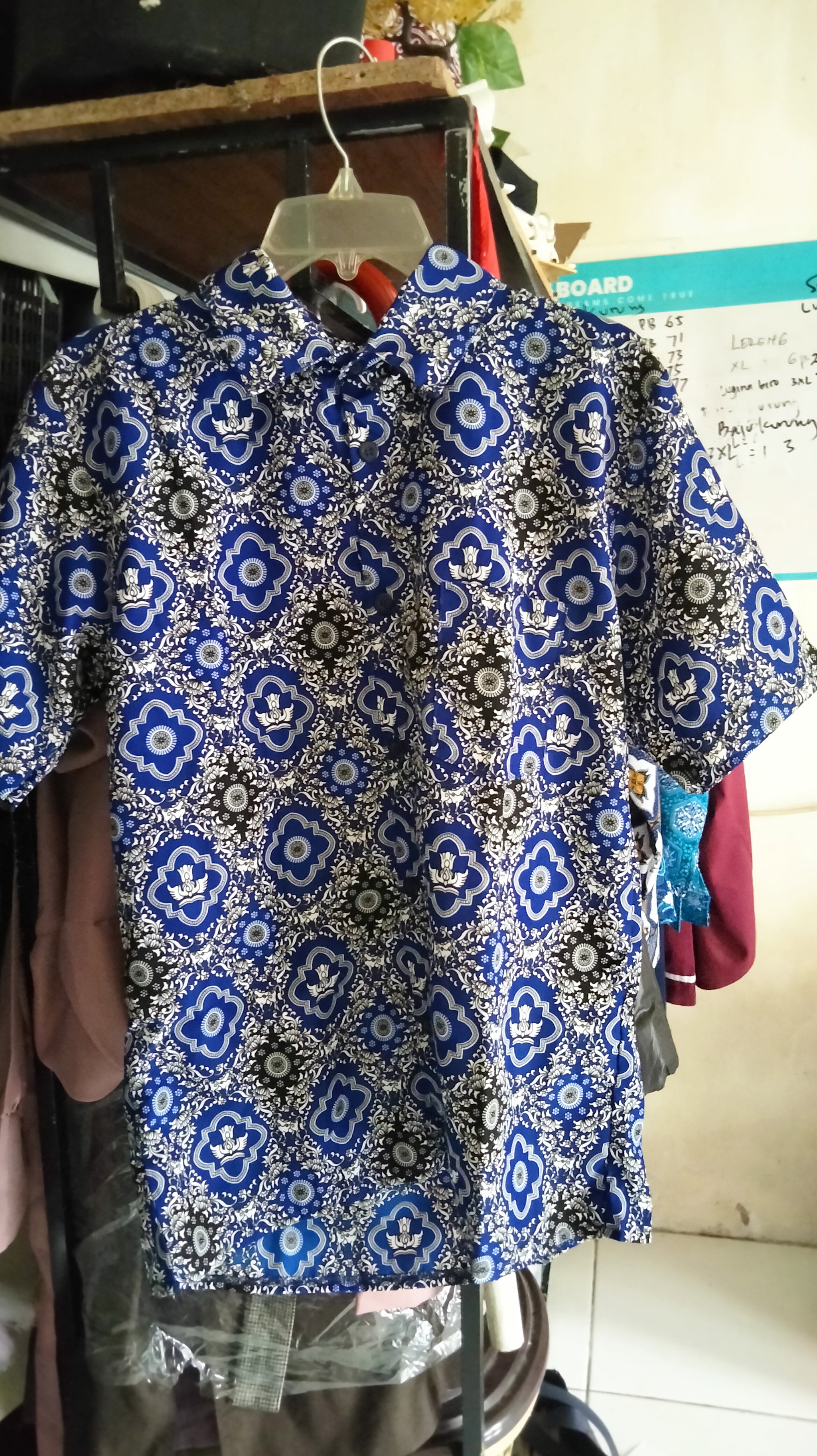 Seragam batik SMP Tunas Biru size S_0
