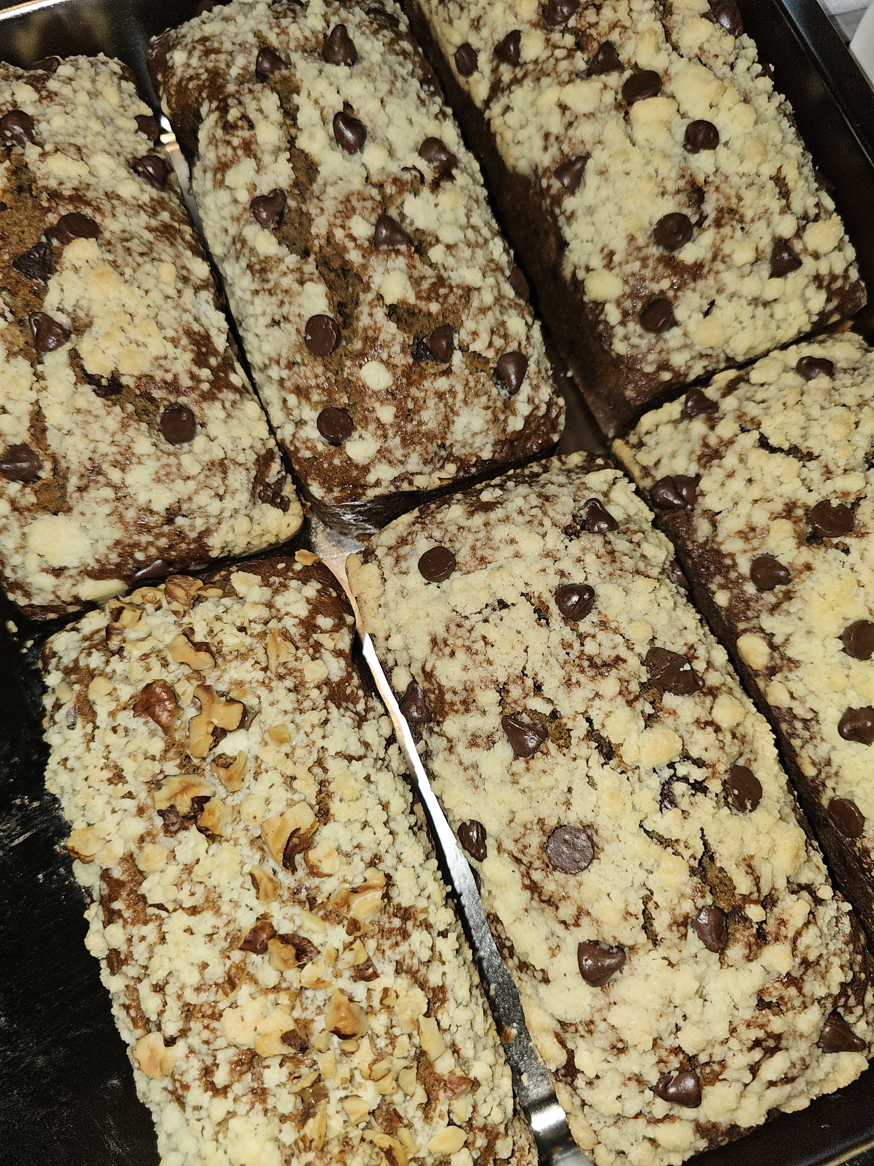 Banana cake (450g 8 slices)