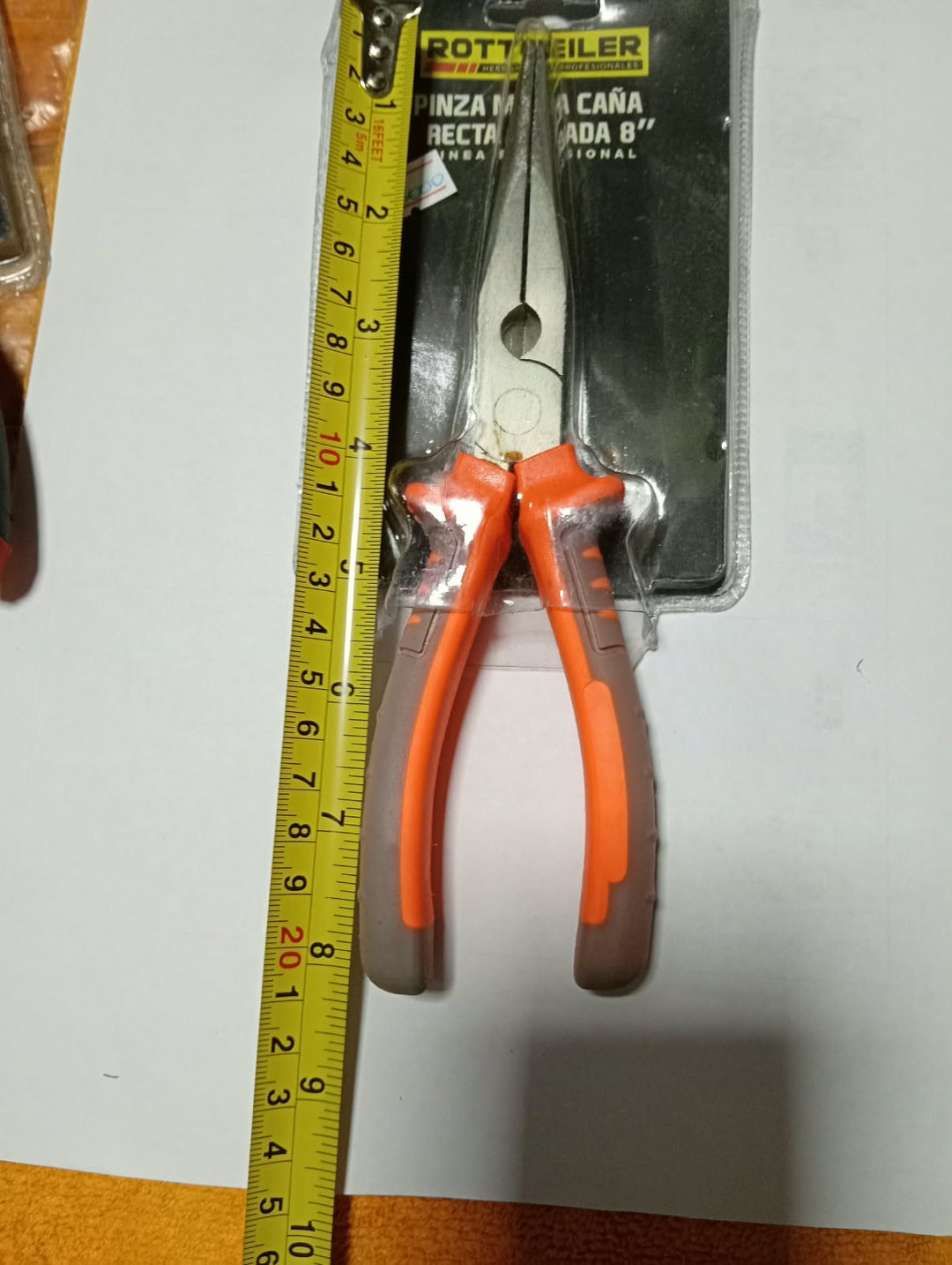 PINZA DE PUNTA N 8