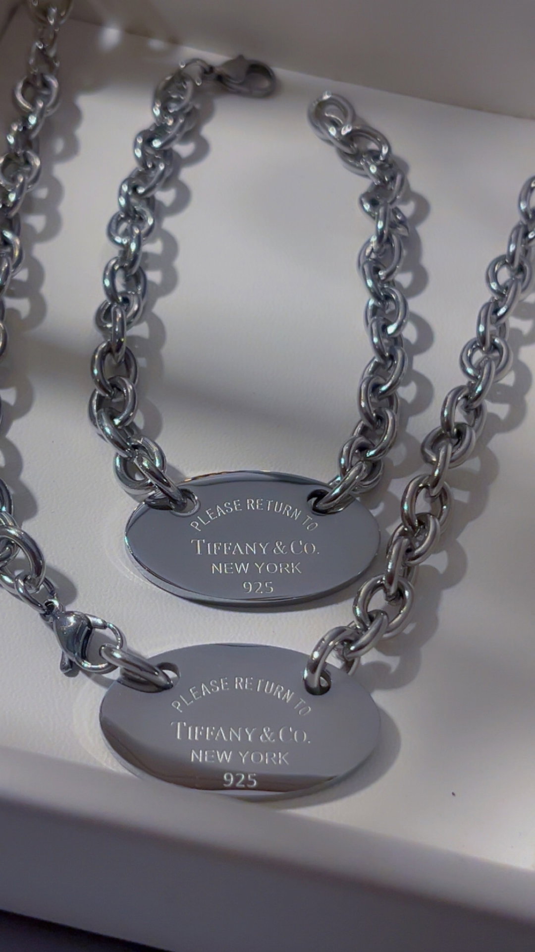 Tiffany Set
