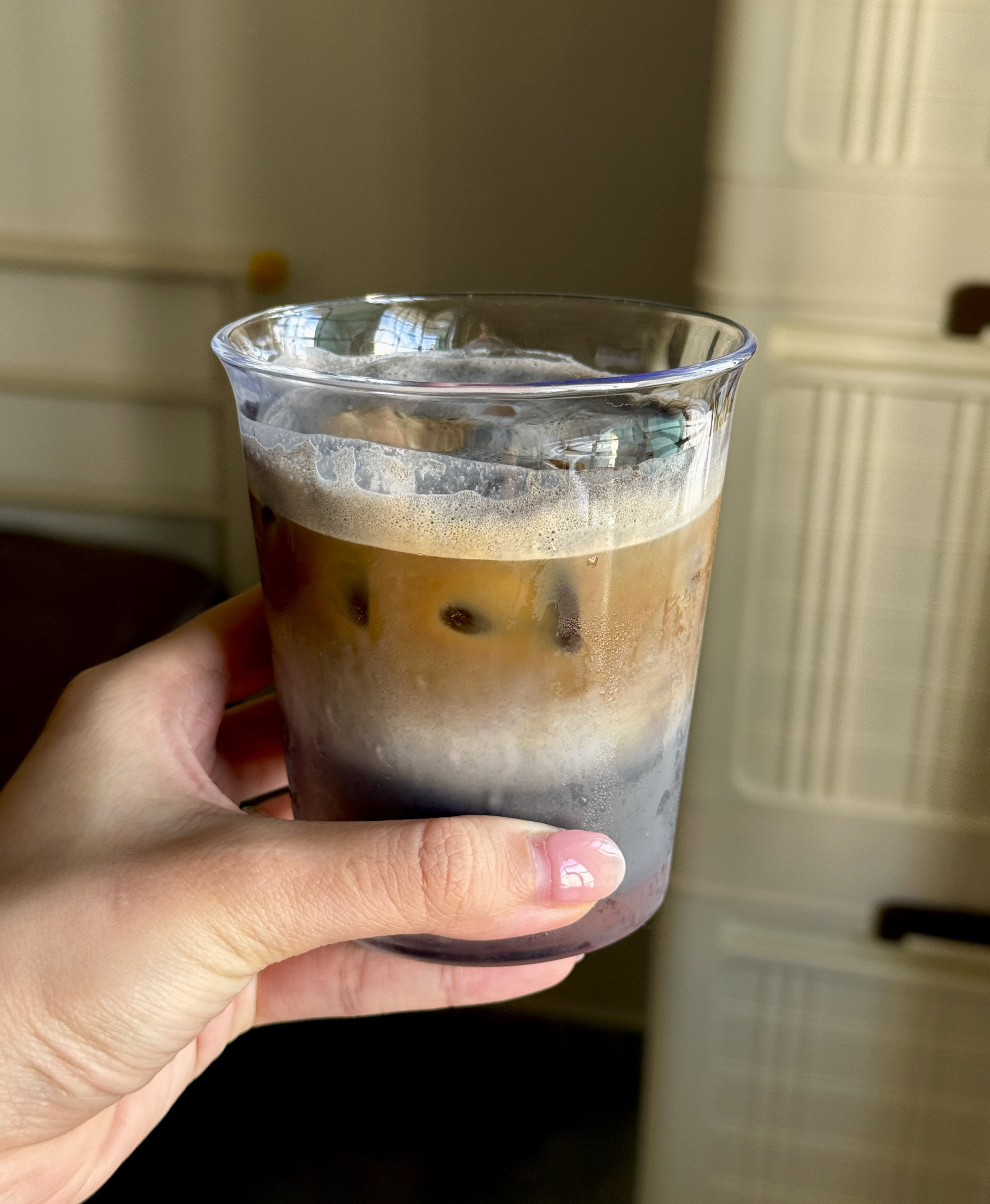 Dirty Black Sesame Latte (contains caffeine) 🖤 