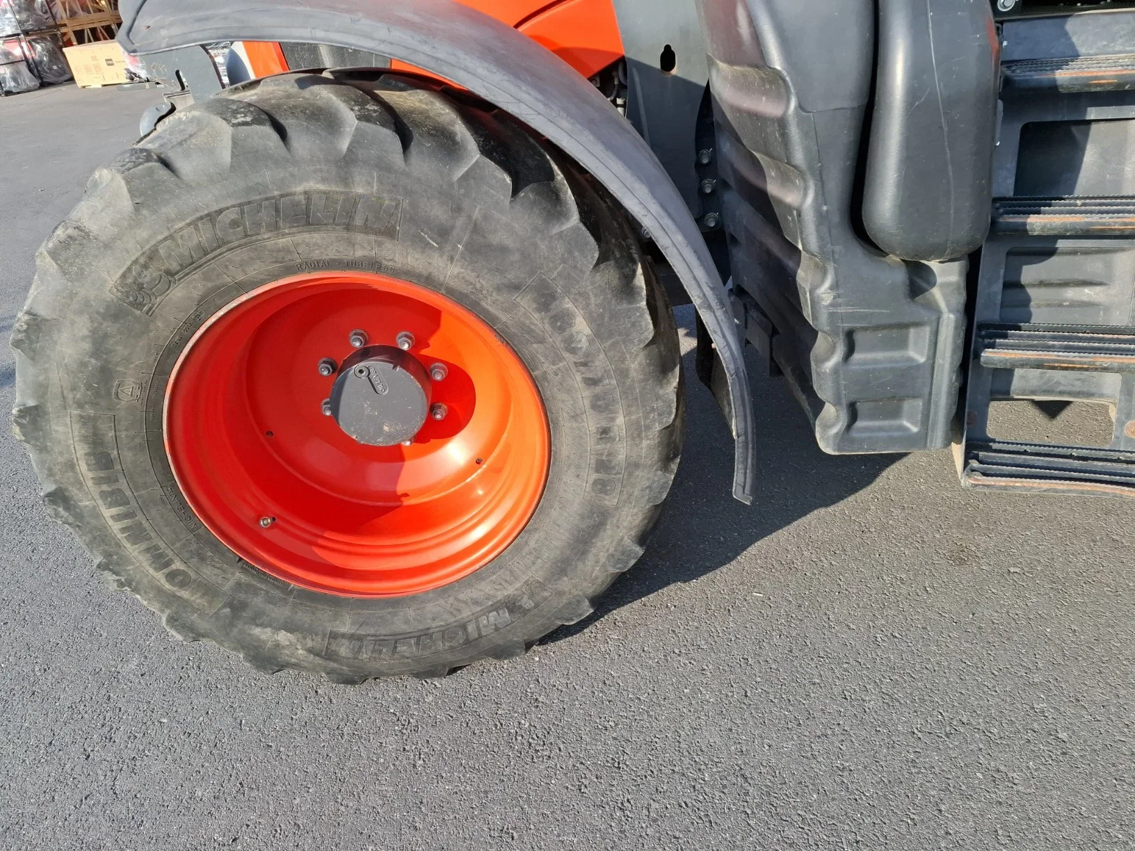 Kubota M6121 2019 – 120 CV + Boost – 5.000 horas_8