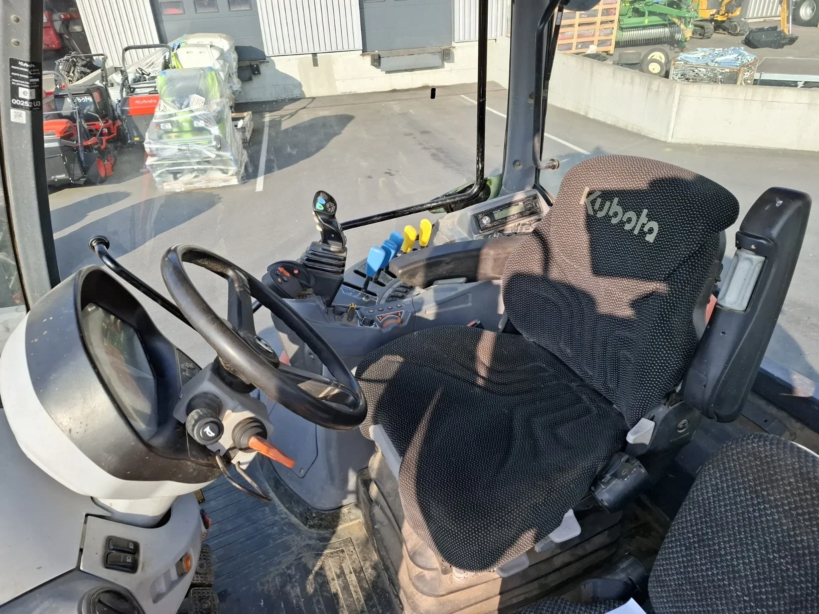 Kubota M6121 2019 – 120 CV + Boost – 5.000 horas_5