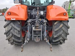 Kubota M6121 con cargador MX – 140 CV – Año 2018