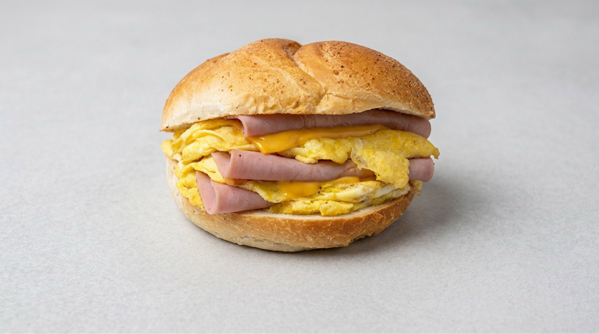 Classic Breakfast Sandwich_0