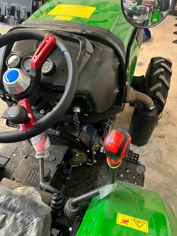 Tractor Diésel PANZER P50 50 CV 4x4