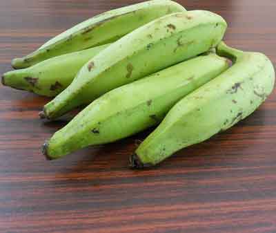 Raw banana ( କଞ୍ଚା କଦଳୀ) per piece