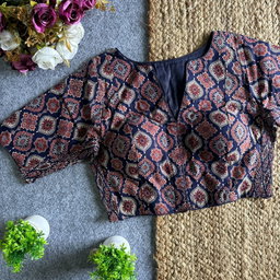ELASTIC BLOUSE 
