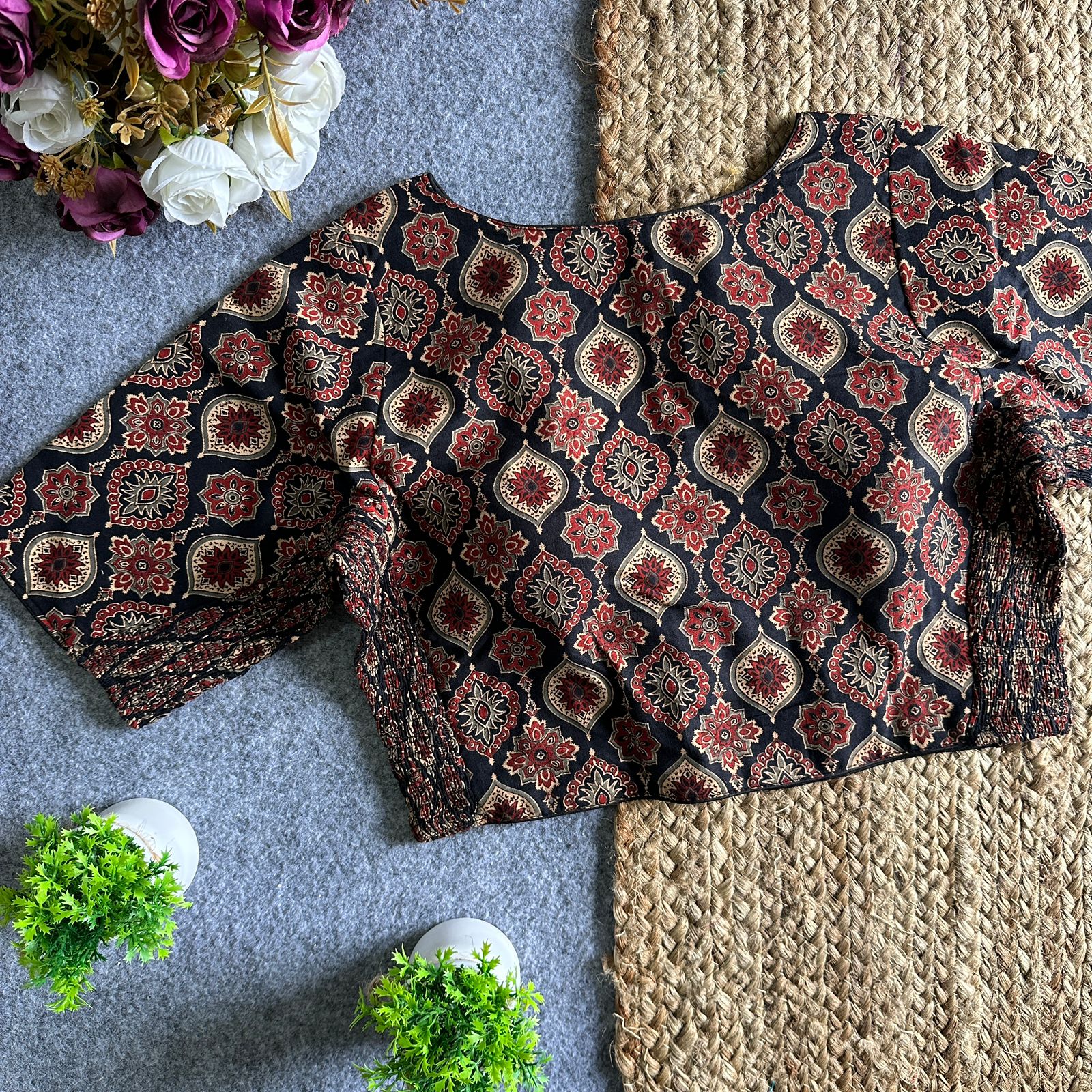 AJRAKH  ELASTIC BLOUSES_1