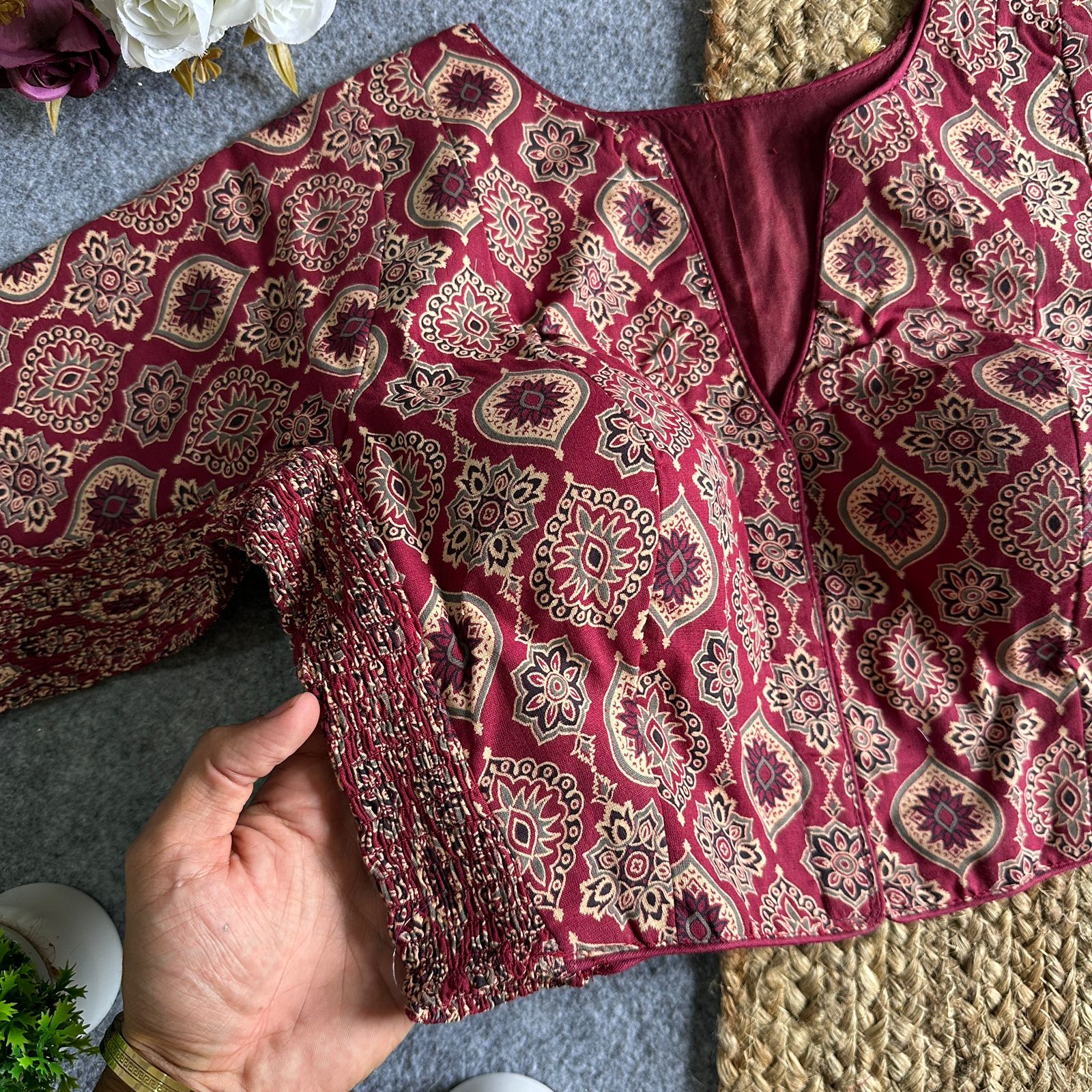 AJRAKH  ELASTIC BLOUSES_4