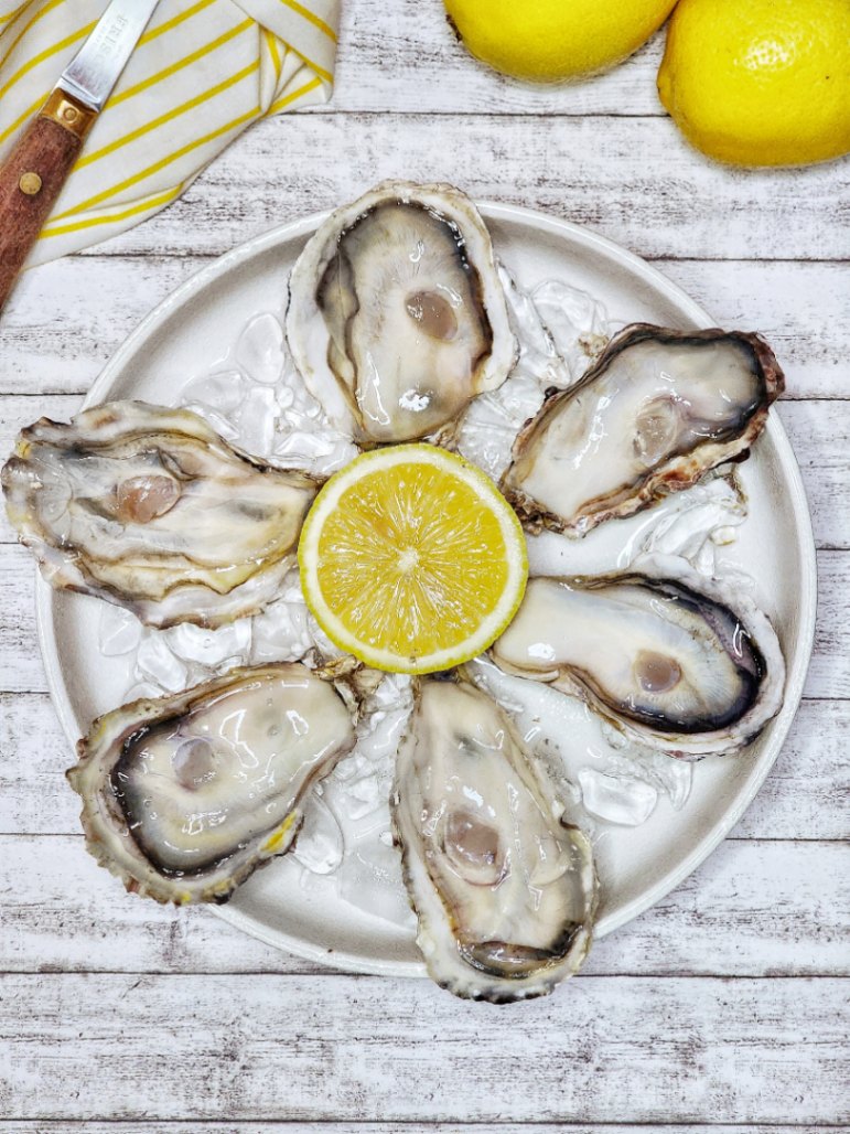 1/2 Dozen Oysters
